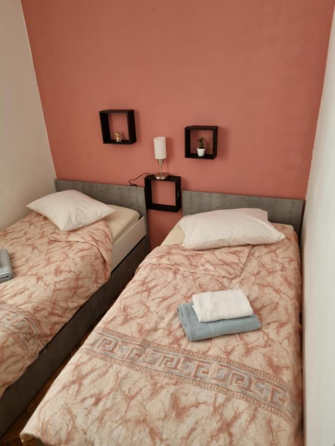 Apartment Josip Murter Esterno foto